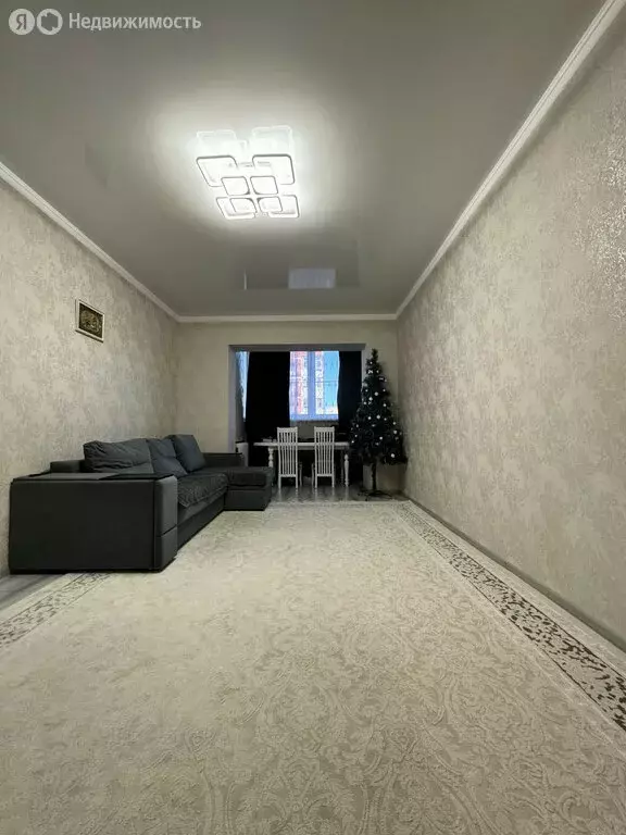 3-комнатная квартира: Астрахань, улица Куликова, 13к1 (73.1 м) - Фото 2