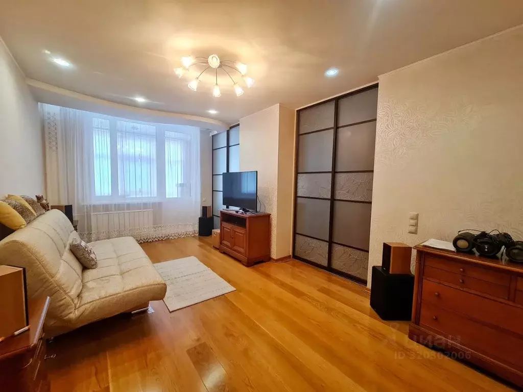 3-к кв. Ханты-Мансийский АО, Сургут Югорская ул., 32/1 (82.8 м) - Фото 2