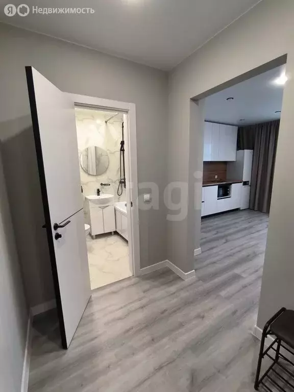 Квартира-студия: село Чигири, улица Василенко, 7/1 (31 м) - Фото 1