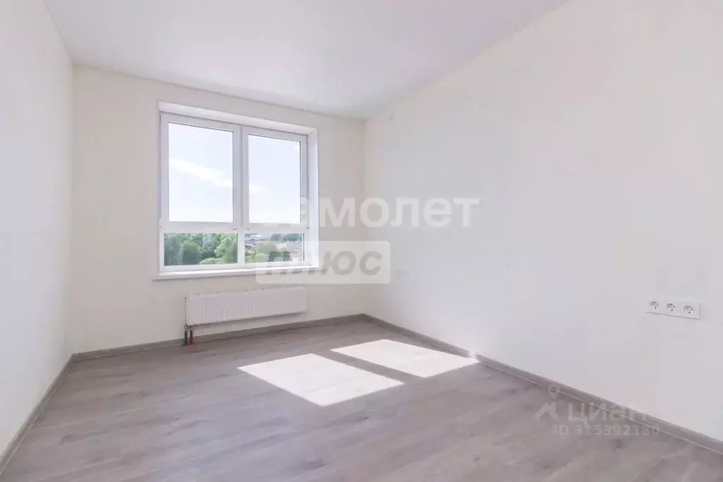 1-к кв. Башкортостан, Уфа ул. Ивана Спатара, 12 (31.5 м) - Фото 1