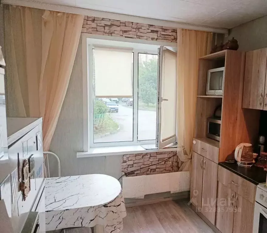 3-к кв. Самарская область, Самара Южный проезд, 182 (68.0 м) - Фото 1