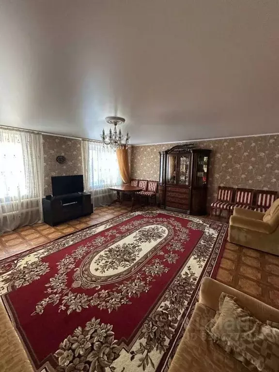 Коттедж в Саратовская область, Энгельс ул. Овражная, 10 (150 м) - Фото 1