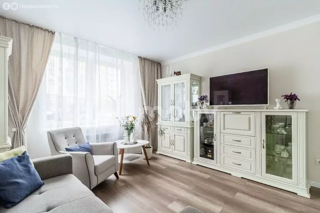 2-комнатная квартира: Калининград, Суздальская улица, 20к2 (54 м) - Фото 1