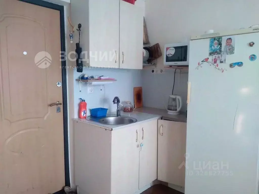 Комната Чувашия, Новочебоксарск Советская ул., 9 (14.0 м) - Фото 1