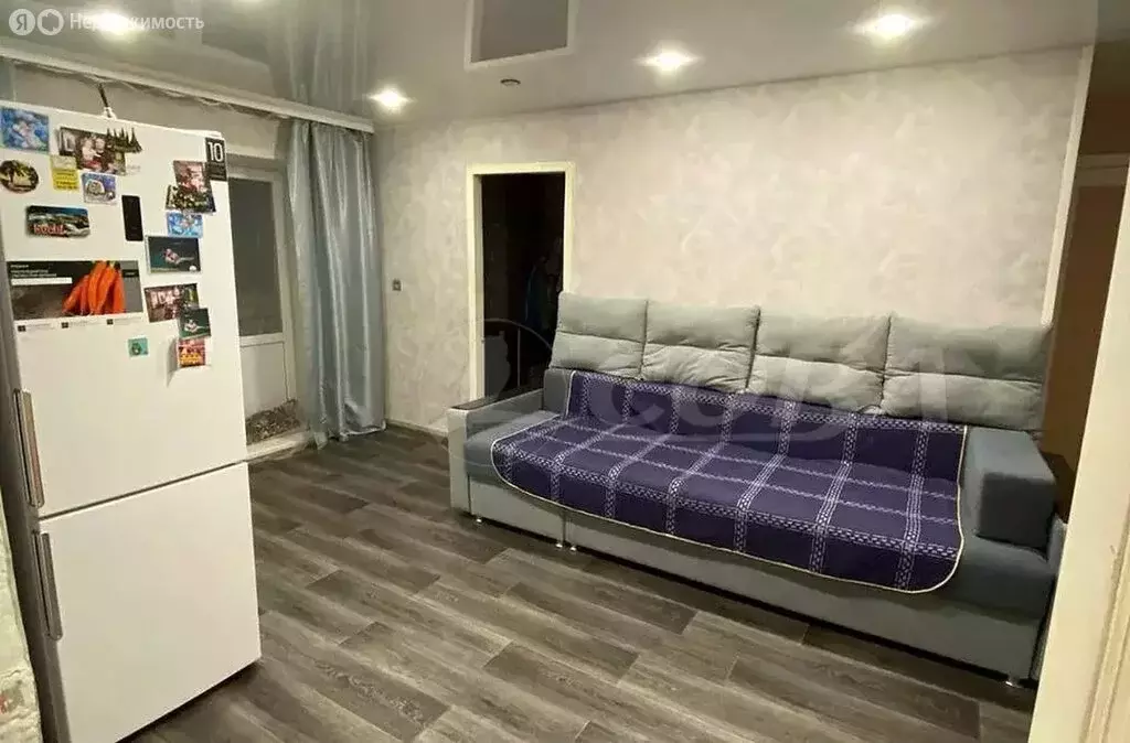 3-комнатная квартира: Курган, Станционная улица, 45 (55.7 м) - Фото 1