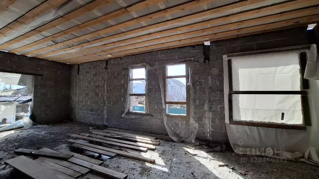 Коттедж в Саратовская область, Энгельсский район, Красноярское ... - Фото 2