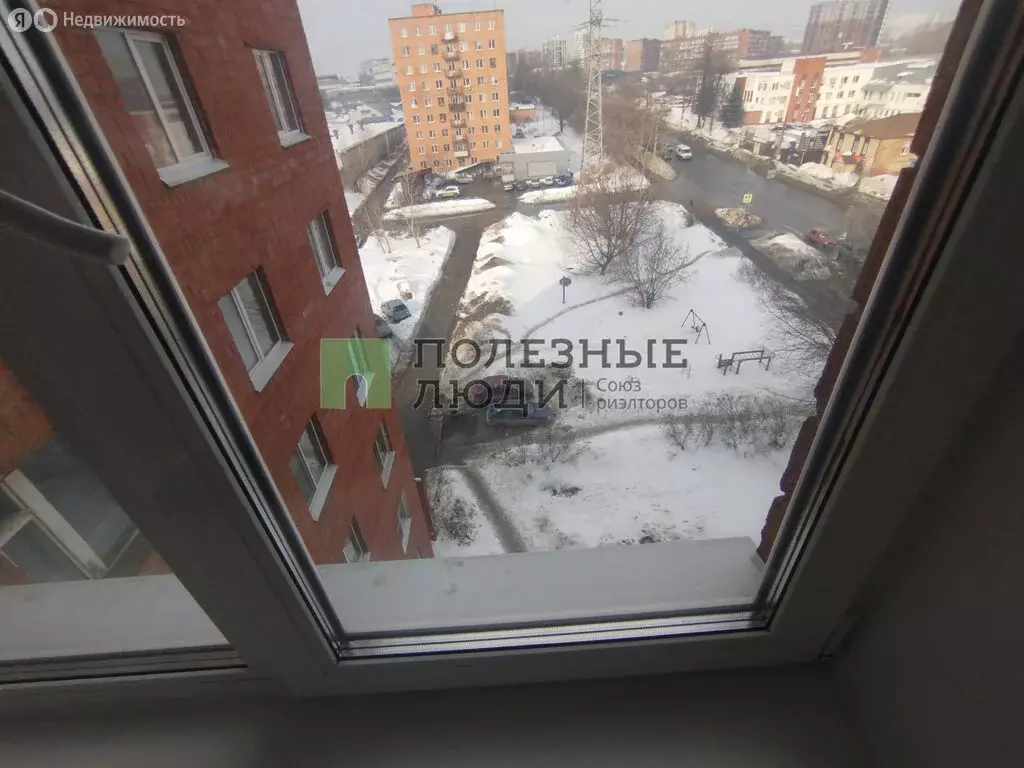 2-комнатная квартира: Ижевск, улица Орджоникидзе, 8 (40 м) - Фото 2