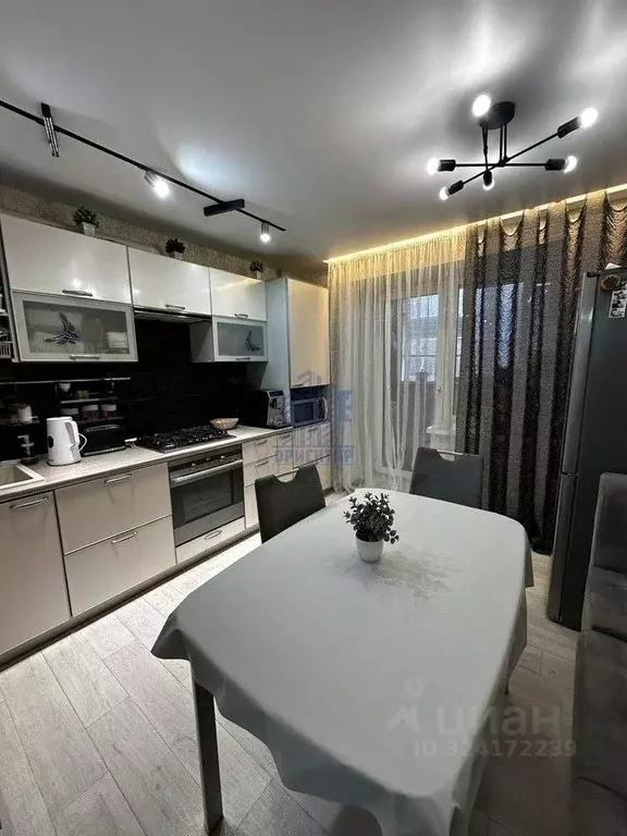 3-к кв. Чувашия, Новочебоксарск ул. 10-й Пятилетки, 46А (86.0 м) - Фото 2