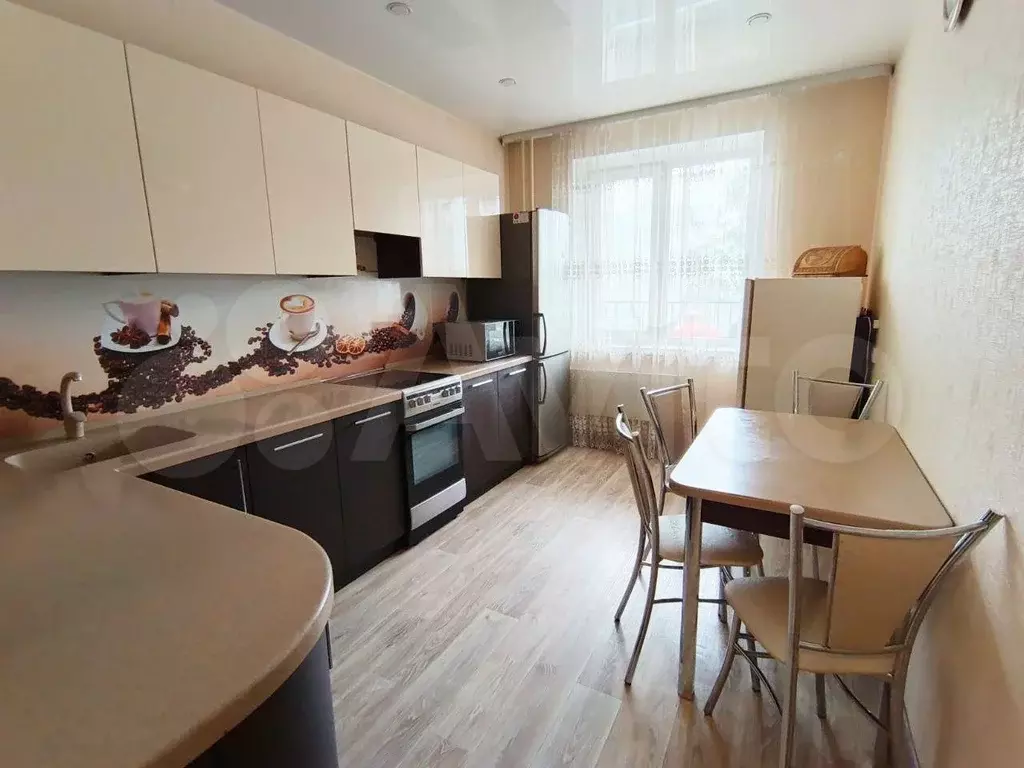 2-к. квартира, 60 м, 5/17 эт. - Фото 0