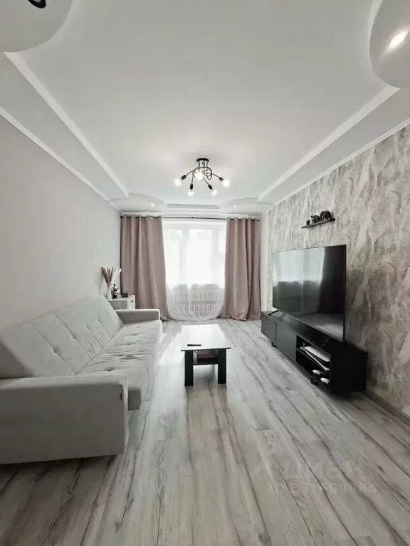 2-к кв. Татарстан, Казань ул. Рашида Вагапова, 15 (51.7 м) - Фото 2