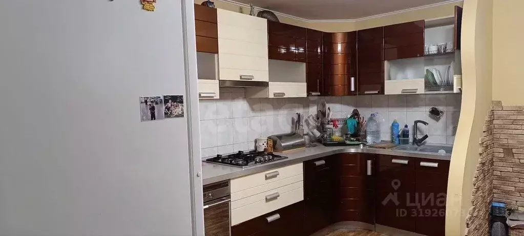 3-к кв. Крым, Симферополь пер. Совхозный (88.0 м) - Фото 0