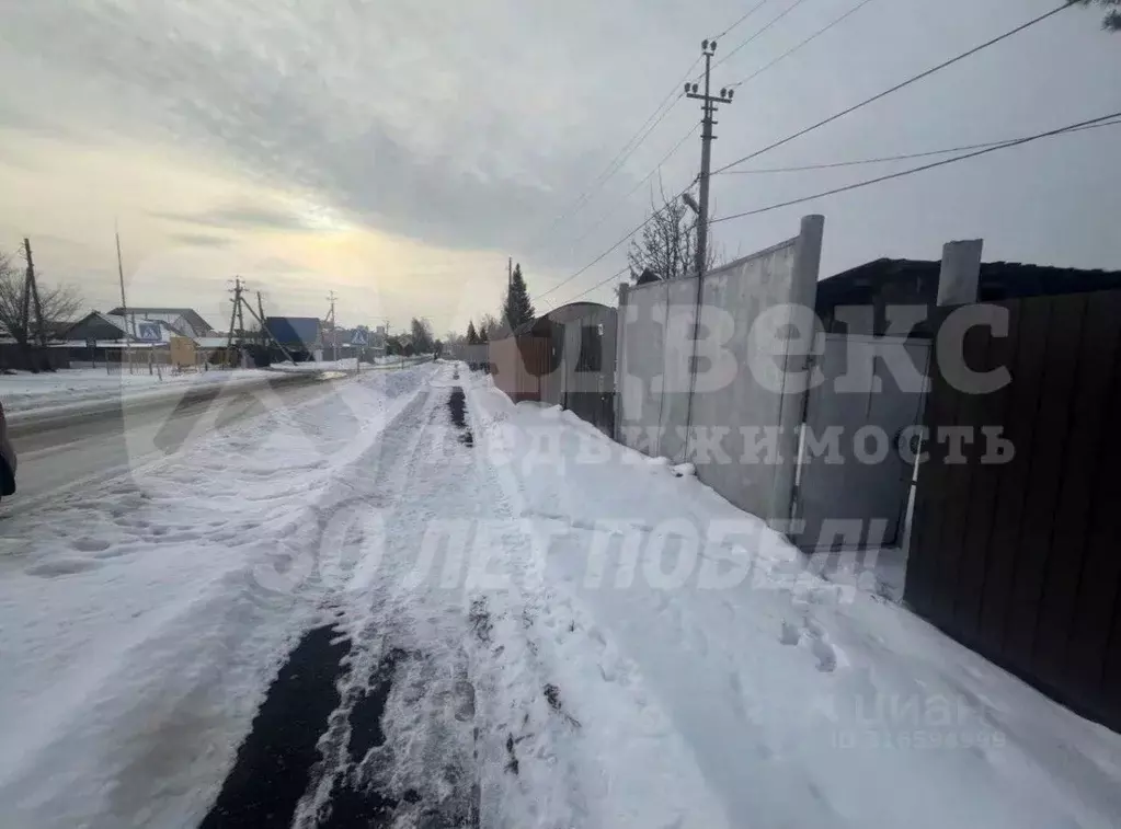 Участок в Тюменская область, Тюмень Парфеново мкр, ул. Есенина, 79 ... - Фото 1