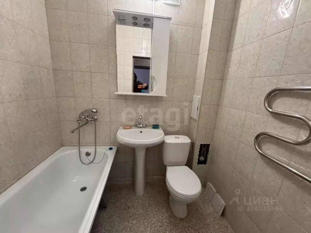 1-к кв. Северная Осетия, Владикавказ ул. Курсантов-Кировцев, 37 (48.0 ... - Фото 1