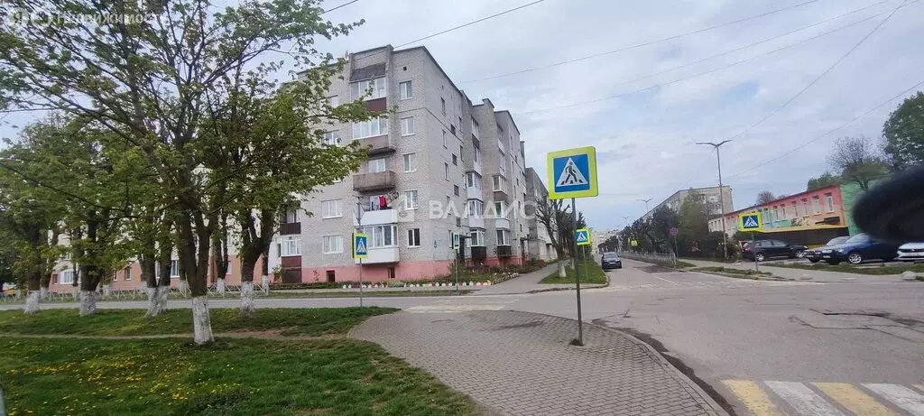 3-комнатная квартира: город Светлый, улица Тельмана, 8 (56 м) - Фото 1