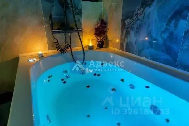 2-к кв. Тюменская область, Тюмень Харьковская ул., 76 (54.8 м) - Фото 2