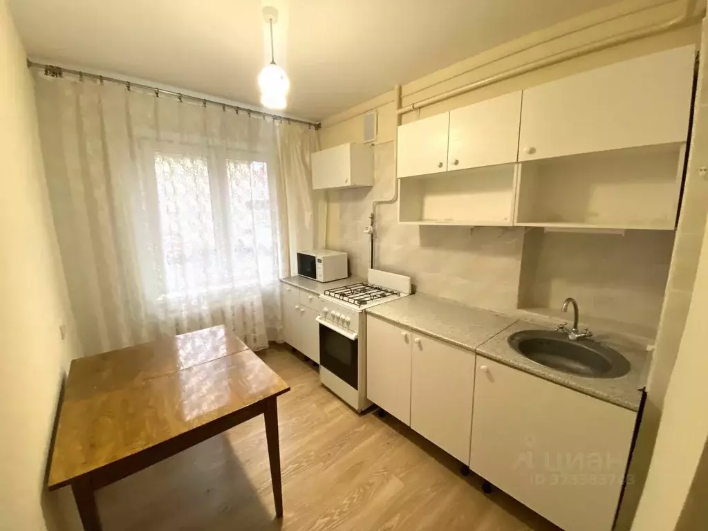 3-к кв. Башкортостан, Уфа Комсомольская ул., 31/1 (62.2 м) - Фото 1