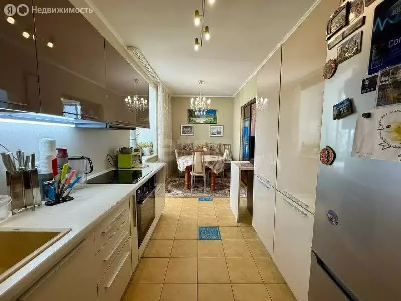 3-комнатная квартира: Чита, улица Балябина, 16 (93.9 м) - Фото 1