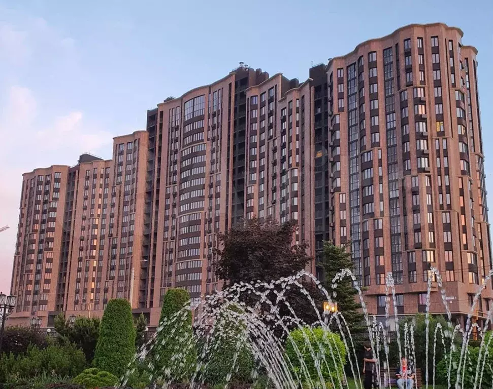 Своб. планировка, 200.9 м, 19/20 эт. - Фото 0