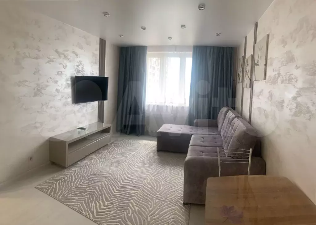 1-к. квартира, 40 м, 10/22 эт. - Фото 1
