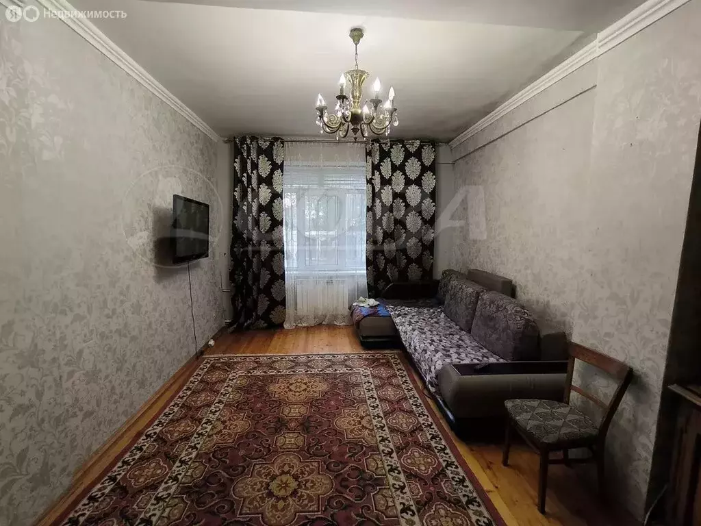 3-комнатная квартира: Махачкала, улица Буганова, 17Г (72 м) - Фото 2