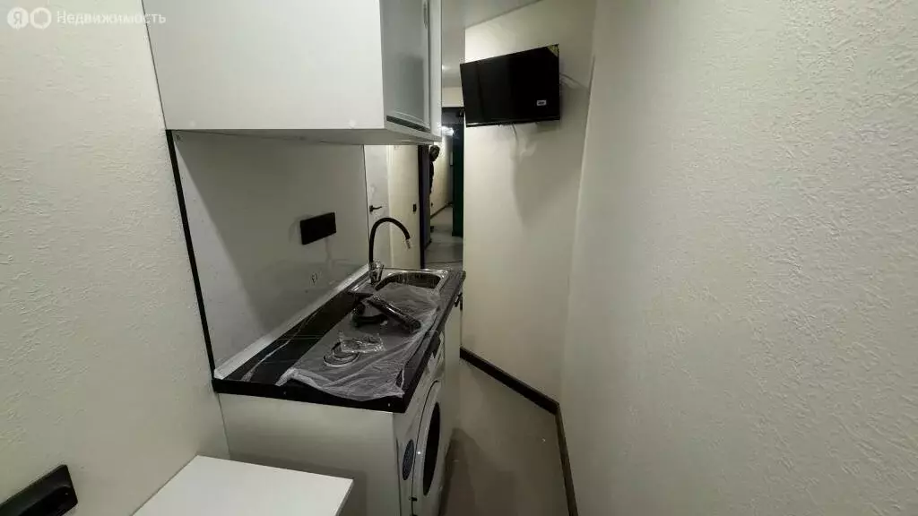 Квартира-студия: Санкт-Петербург, улица Блохина, 8 (10 м) - Фото 1