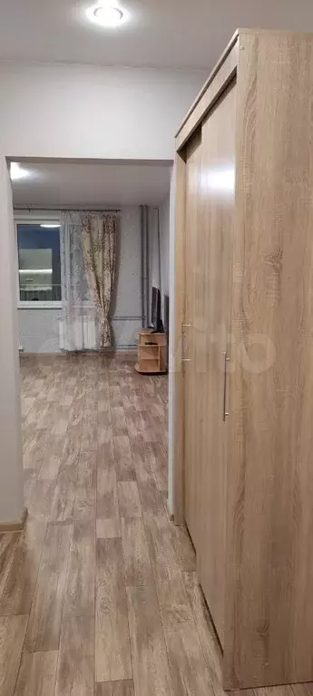1-к. квартира, 38 м, 4/10 эт. - Фото 1