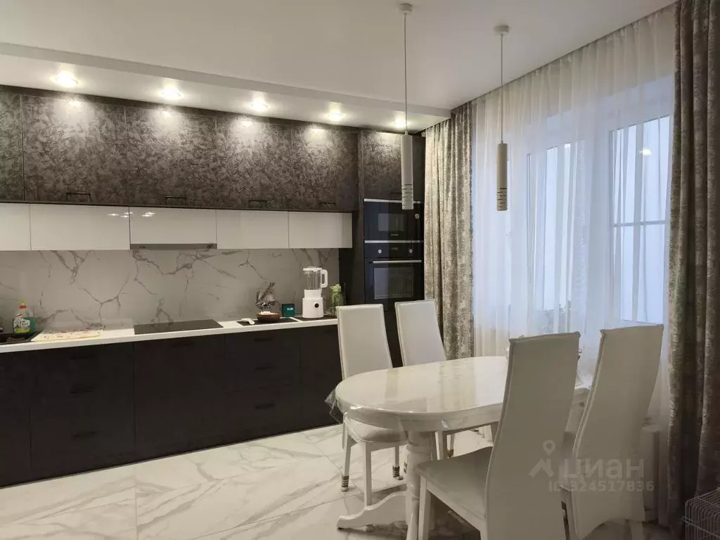 3-к кв. Ивановская область, Иваново Рождественский мкр, 10 (79.6 м) - Фото 1