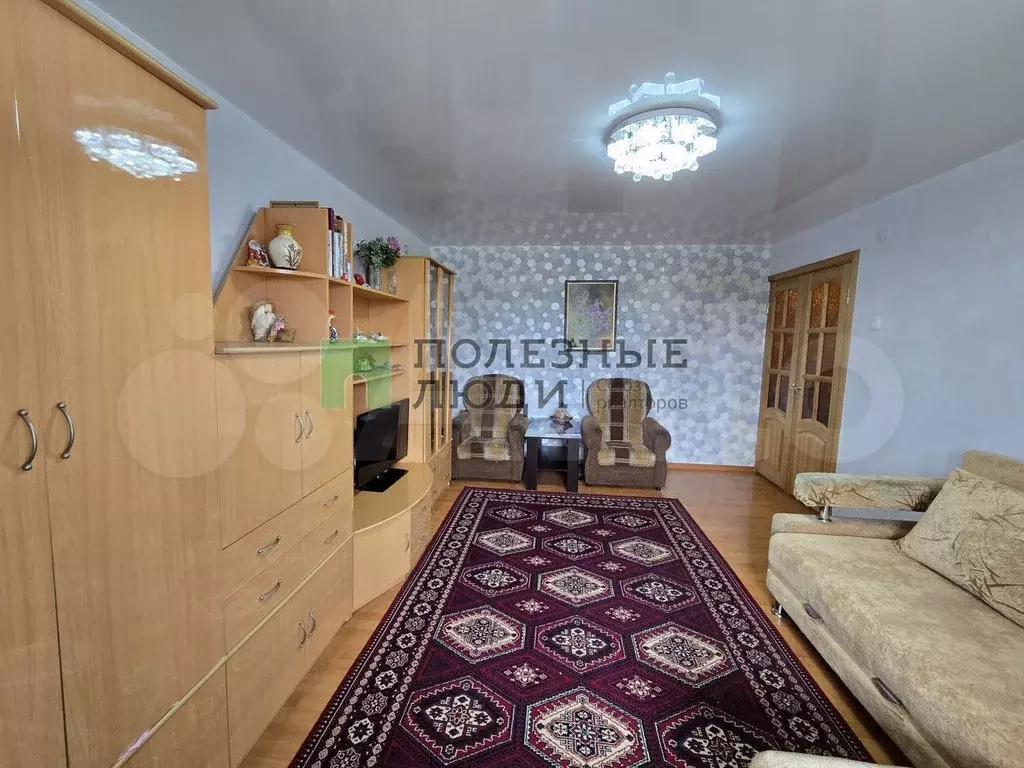 2-к. квартира, 49 м, 5/5 эт. - Фото 0
