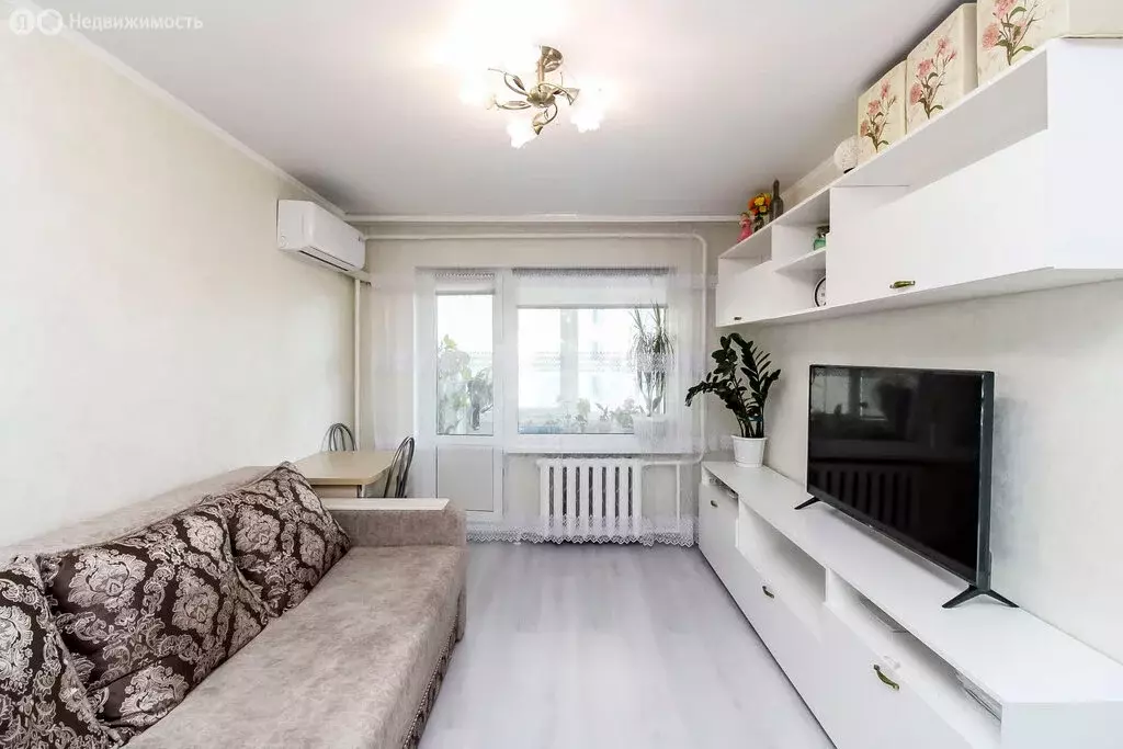 2-комнатная квартира: Тюмень, улица Дружбы, 132 (44.3 м) - Фото 2