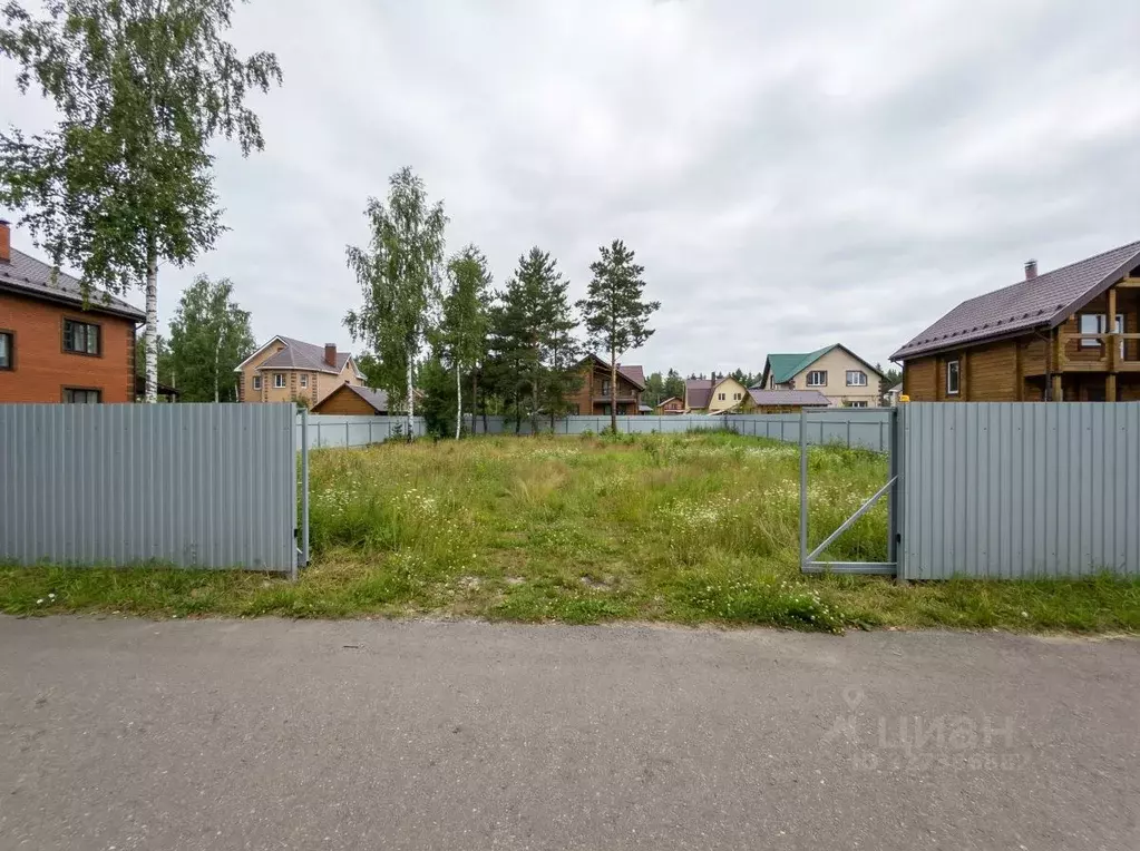 Участок в Московская область, Истра муниципальный округ, д. Мартюшино  ... - Фото 1