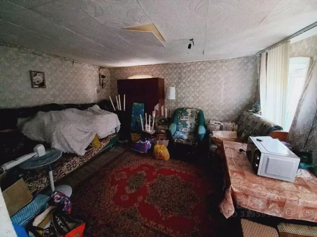 Дом в Саратовская область, Саратов ул. Имени В.И. Чапаева, 170Г (27 м) - Фото 0