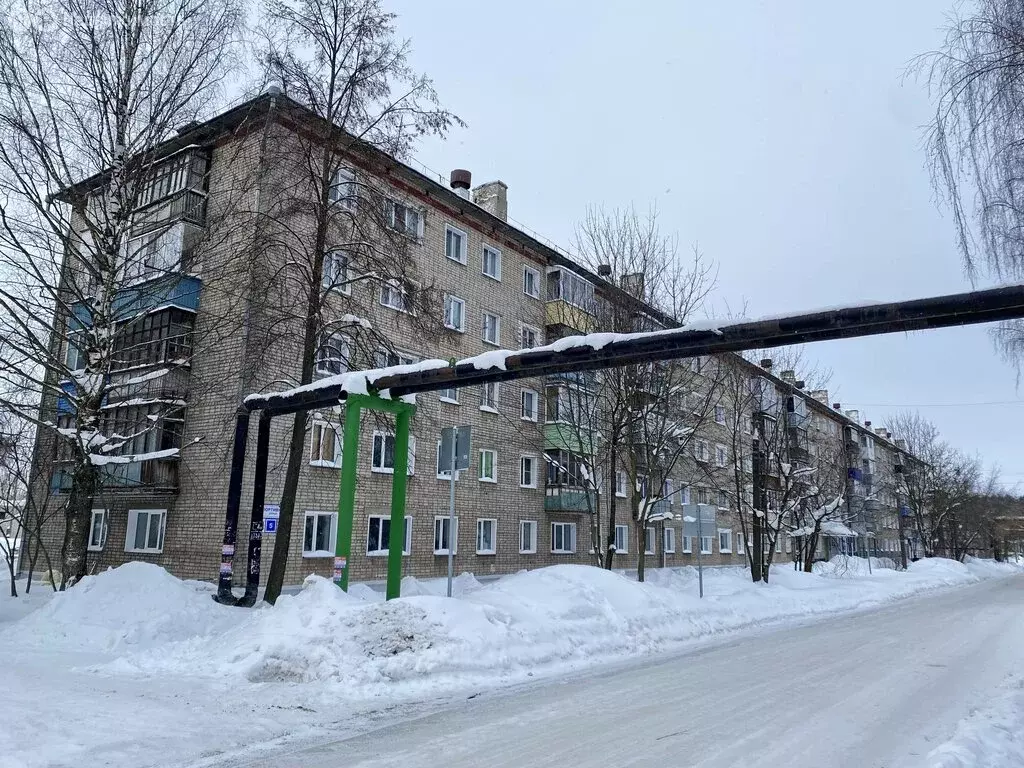 2-комнатная квартира: Киров, микрорайон Лянгасово, Спортивная улица, 5 ... - Фото 2