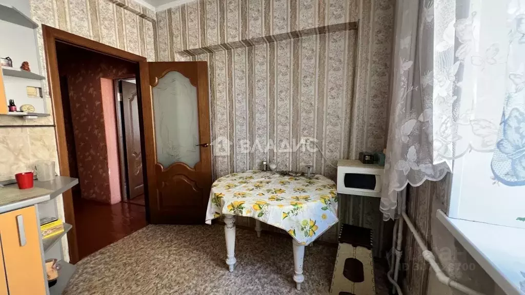 2-к кв. Бурятия, Улан-Удэ ул. Гагарина, 42 (67.1 м) - Фото 1