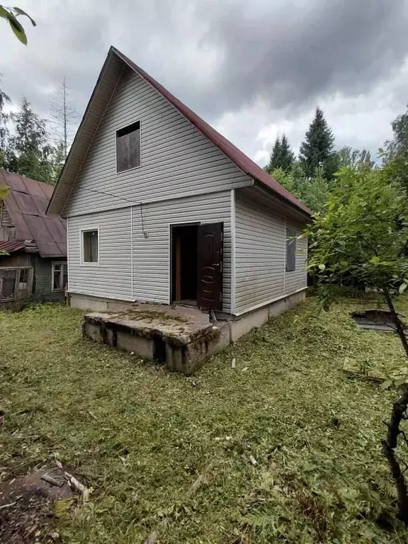 Дом в Ленинградская область, Выборгский район, Рощино городской ... - Фото 2