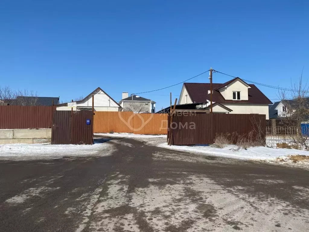 Дом в Волгоградская область, Волгоград ул. Солнечникова (30 м) - Фото 0