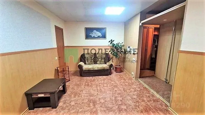 2-к кв. Омская область, Омск ул. Серова, 4А (43.9 м) - Фото 0