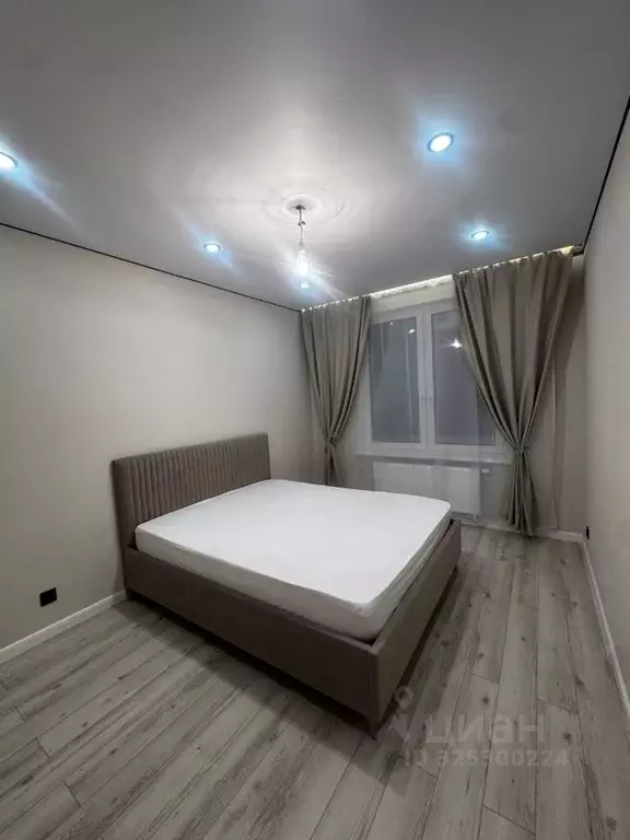 2-к кв. Тюменская область, Тюмень ул. Фармана Салманова, 16 (68.0 м) - Фото 1