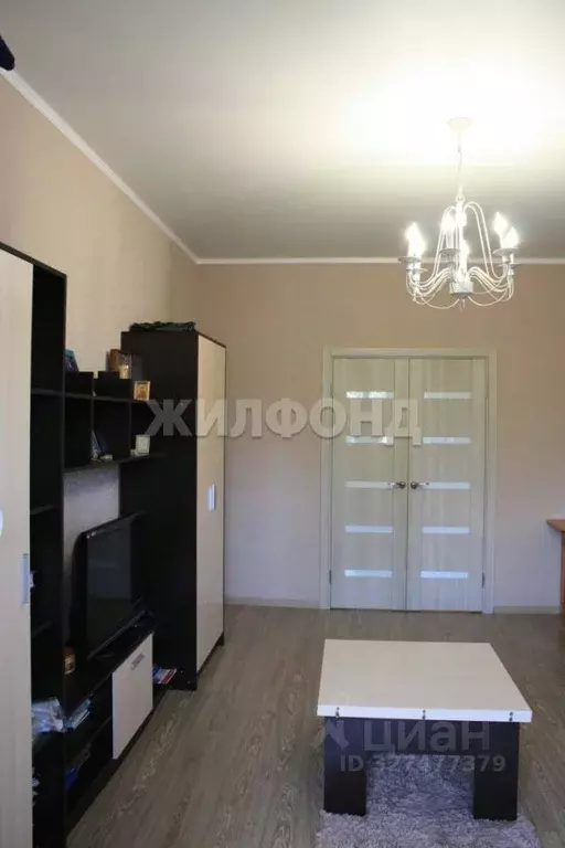 2-к кв. Брянская область, Брянск ул. Куйбышева, 10 (60.4 м) - Фото 2
