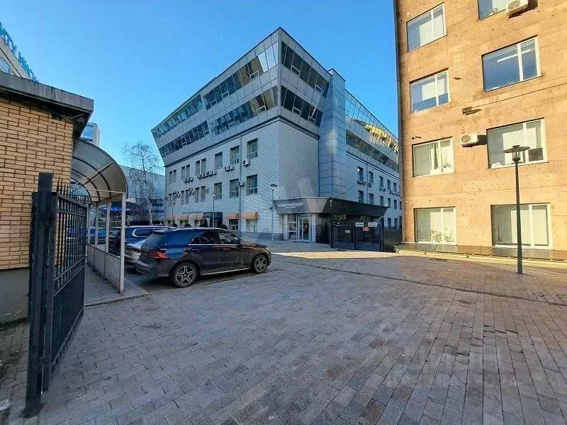 Помещение свободного назначения в Москва ул. Крымский Вал, 3С2 (365 м) - Фото 1