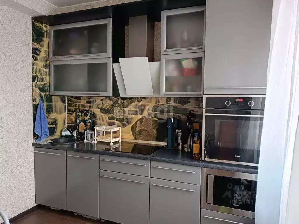 2-к кв. Коми, Ухта просп. Зерюнова, 6 (52.1 м) - Фото 0