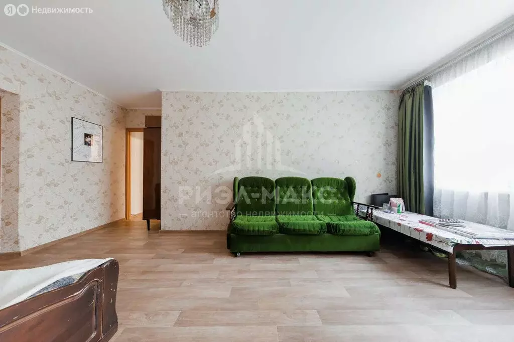 3-комнатная квартира: Брянск, Октябрьская улица, 13 (58 м) - Фото 1