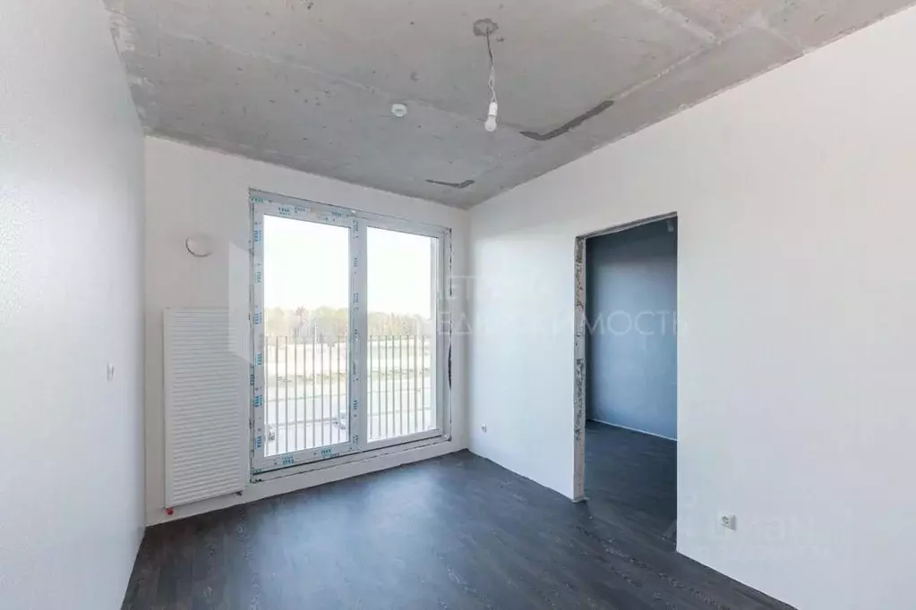 1-к кв. Тюменская область, Тюмень ул. Фармана Салманова, 5 (29.1 м) - Фото 1