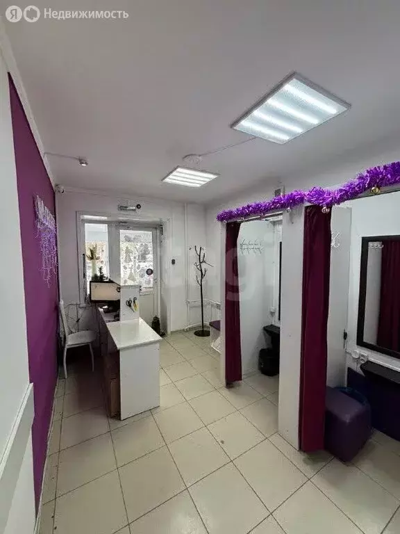 Торговая площадь (50.7 м) - Фото 1