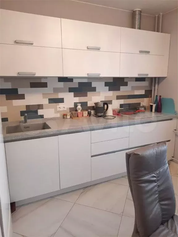 2-к. квартира, 65 м, 2/15 эт. - Фото 0