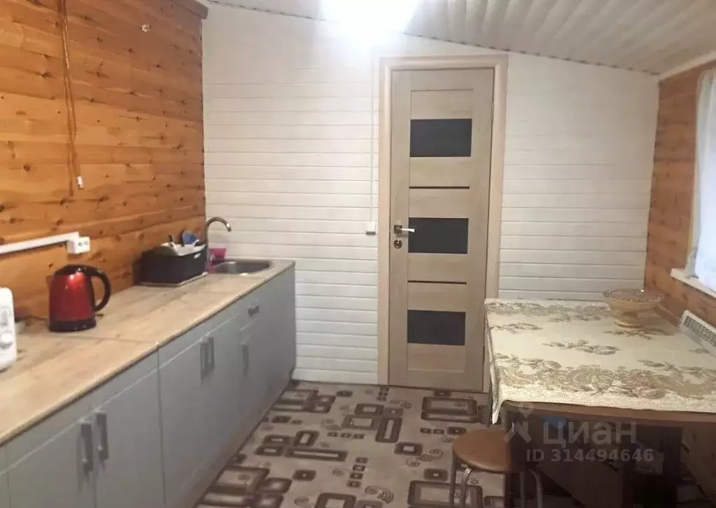 Дом в Ханты-Мансийский АО, Сургутский район, Барсово пгт  (50 м) - Фото 1