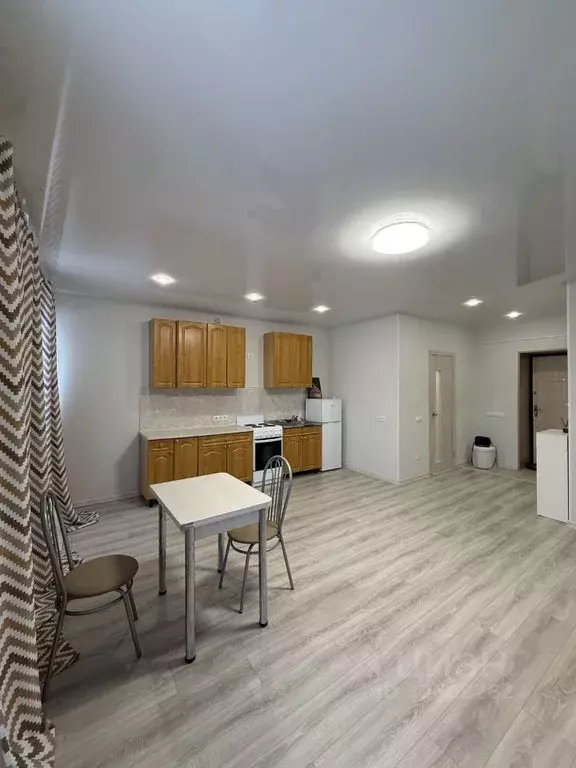 Студия Омская область, Омск ул. Звездова, 127 (36.5 м) - Фото 1