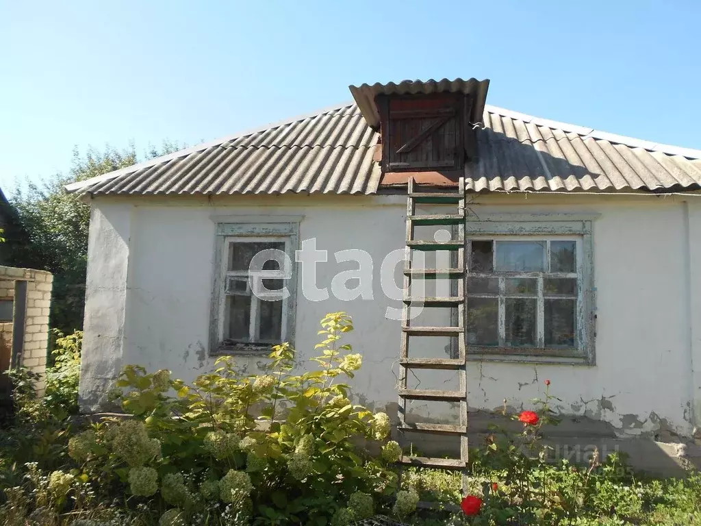 Дом в Белгородская область, Валуйки Совхозная ул., 128 (65 м) - Фото 1