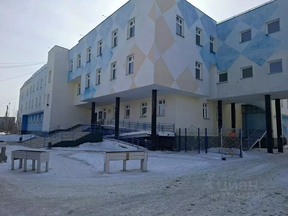 Помещение свободного назначения в Саха (Якутия), Якутск ул. Петра ... - Фото 2