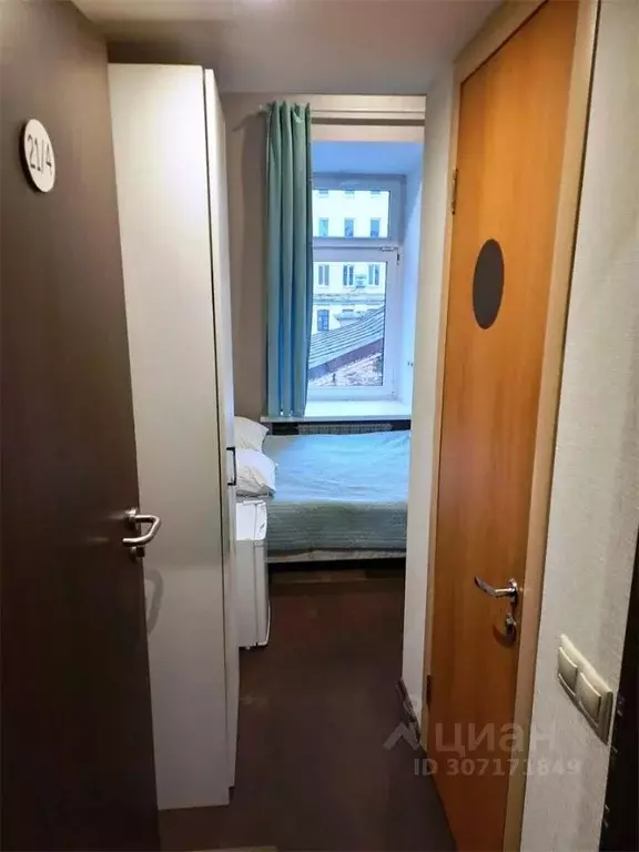 Комната Санкт-Петербург Английский просп., 17-19Б (11.0 м) - Фото 2