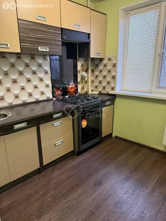 1-комнатная квартира: Волгоград, микрорайон Жилгородок, улица Савкина, ... - Фото 2